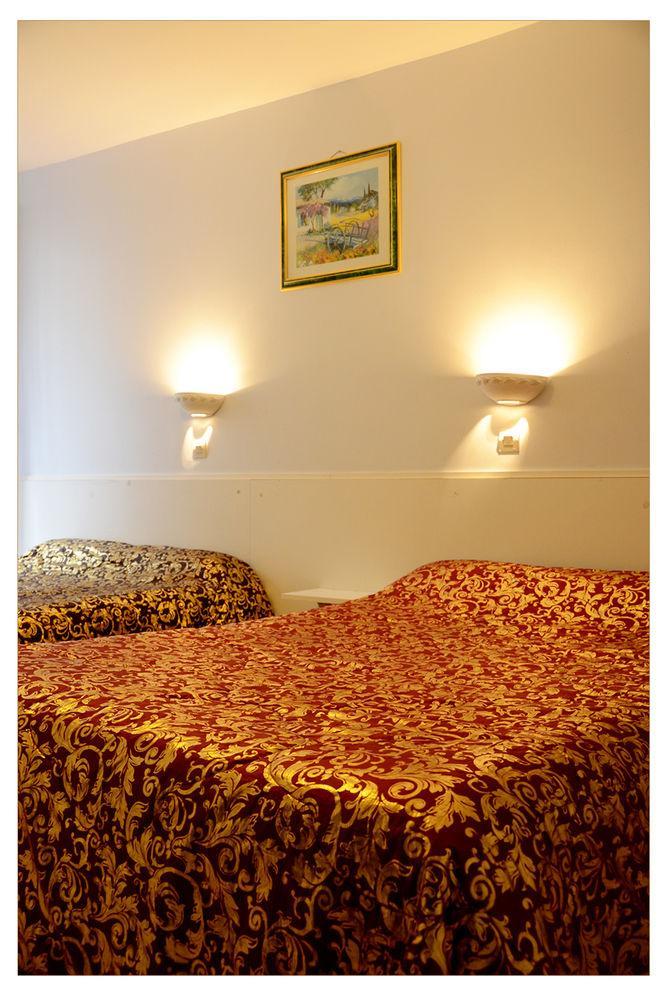 Grand Hotel Du Prince Eugene - Prince Paris Hotels Екстер'єр фото