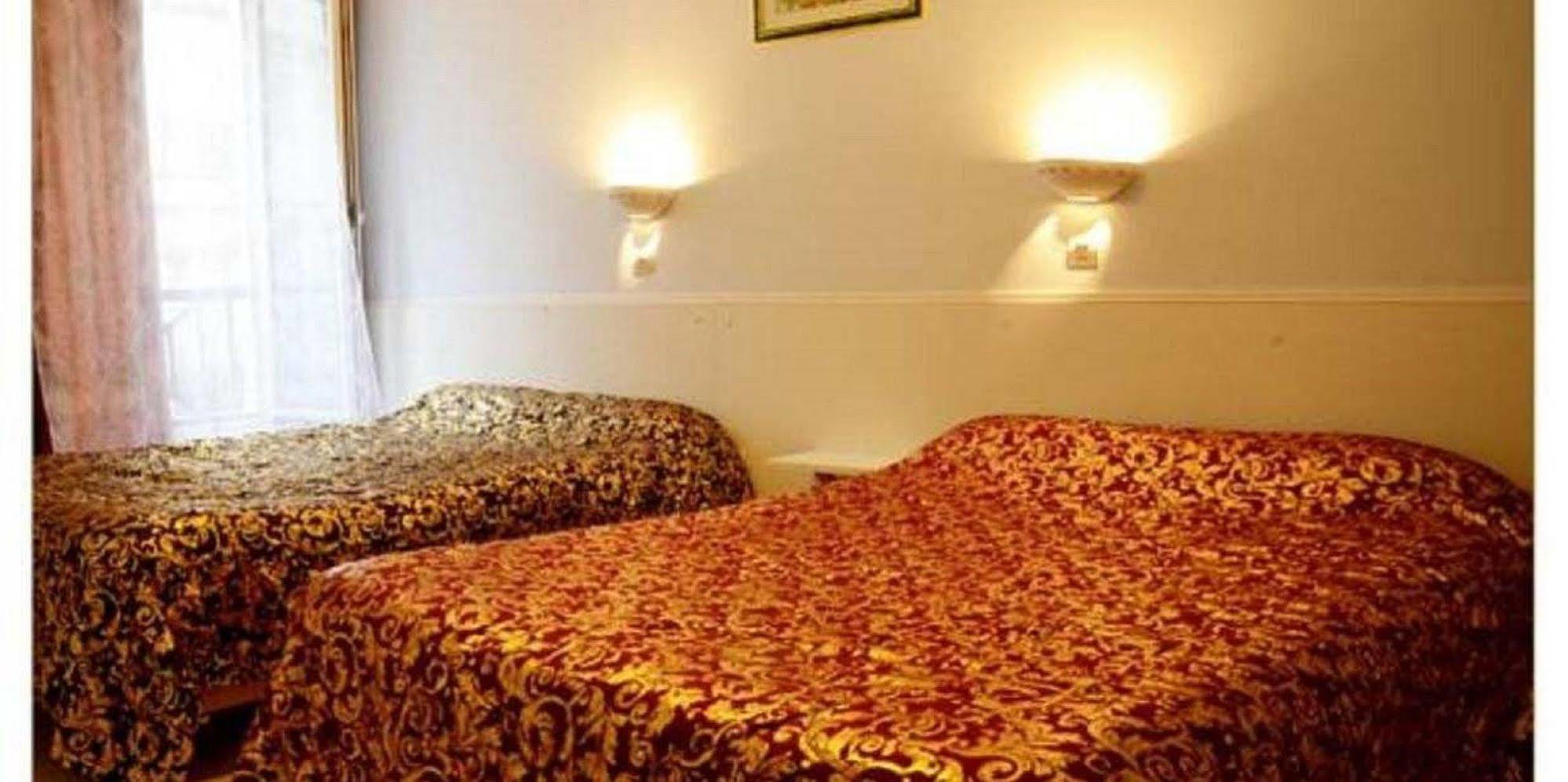 Grand Hotel Du Prince Eugene - Prince Paris Hotels Екстер'єр фото